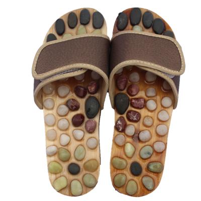 China Massage Peeble Rubber Foot Massaging Comfort Slippers For Home With Massage The Foot for sale