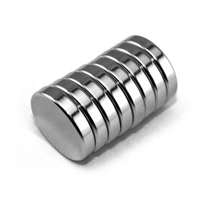 China Hot Sale Industrial Magnet Longevity Round Neodymium Ultra Thin 18mm Magnet for sale