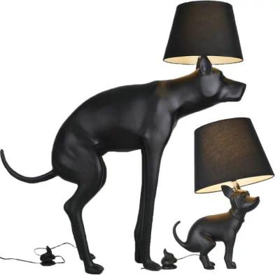 China European Table Light Black Dog Body Lamp Animal Resin Creation Designer Table Lamps for sale