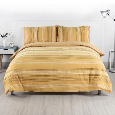 China 2021 Hot New Design Yellow Color Cotton Disposable Bedspreads With Pillow Cover for sale