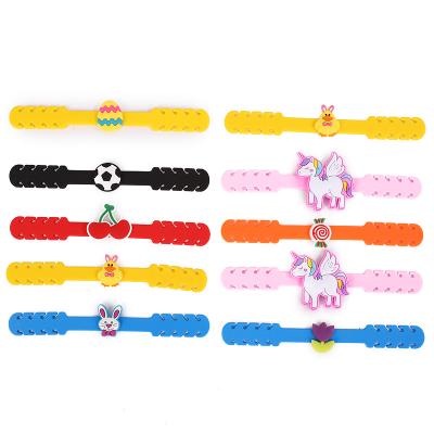 China Durable Creative Cute Cartoon Silicone Adjustment Masking Artifact, Anti-Run Masking With Hook Hang Buckle for sale