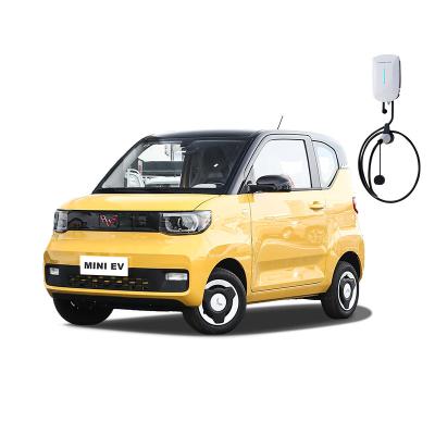 Chine Chine Véhicules à énergie neuve bon marché Utilisé Wuling Mini Ev voiture électrique à vendre