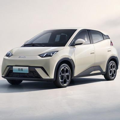 Cina BYD Seagull Car Pure EV Electric Sedan con autonomia di 405 km e fari LED avanzati in vendita