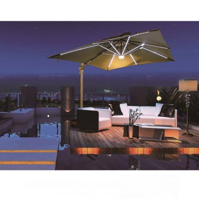 China Modern Luxury Hotel Beach Cafe Garden Outdoor Sunproof Golden Color Umbrella for sale