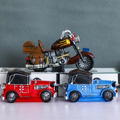 China Traditional old style realistic motorcycle resin crafts for living room and office craft for sale