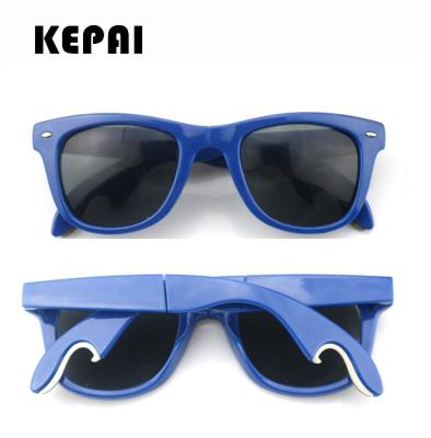 China New fashion sunglasses color square shape fashion women and men cool sunglasses for sale