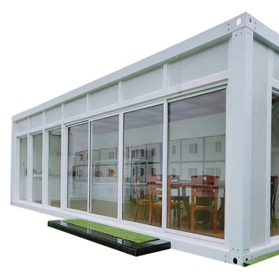 China Modern Modular Ready Made Premade Shipping Container Metal Frame Premade Flat Roof Gable Insulated House for Dubai for sale