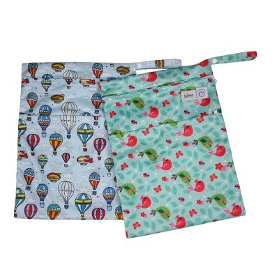 China Famicheer 30*40CM Printed Cloth Diaper Washable Waterproof Wet Bag Pail Bag With Double Zipper for sale