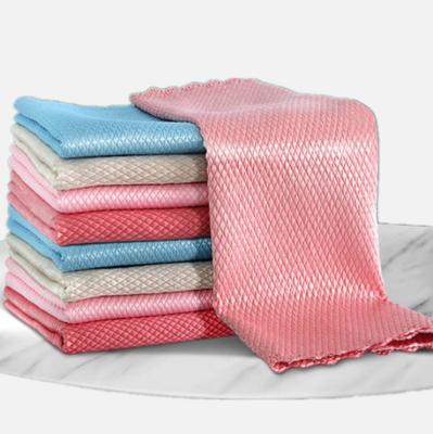 China Fish Scale Child Safe Cloth Thickened Glass Cleaning Cloth Water Absorption Does Not Shed Hair No Trace Mirror Towel for sale