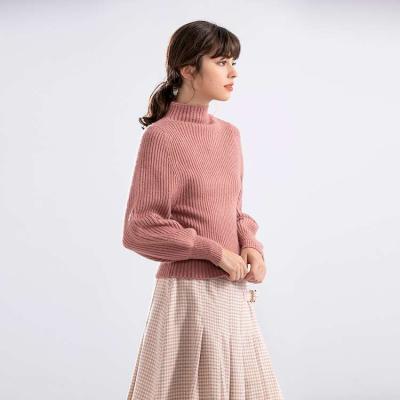 China Anti-wrinkle Pink Crewneck Pullover Women's Long Sleeve Cable Knit Sweater for sale