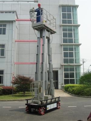 China Gymnasium 8m Verticaal de Liftblauw van de Mastboom met 800mm Uitbreidingsplatform Te koop