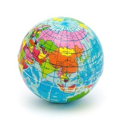 Chine la boule gonflable de jouet de PVC de 20cm badine le jeu de jouet de sports avec du plastique d'impression de globe à vendre