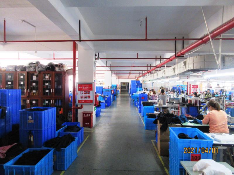 Verified China supplier - Yiwu Changhong Electronic Commerce Co., Ltd.