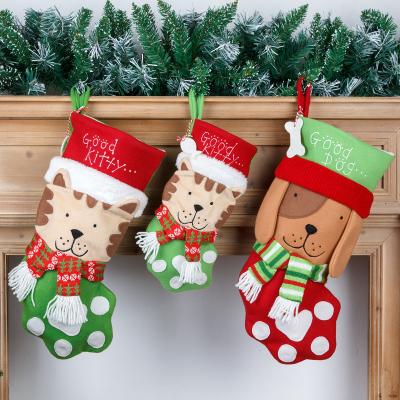 China 2021 Cat Christmas Candy Socks Wholesale Cloth Christmas Pet Stocking Pet Christmas Stocking for sale