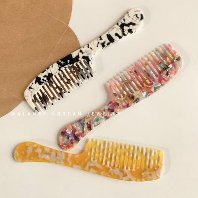 China Korean Hot Acetate Girl Hair Accessories Fashion Beautiful Insti Wholesale White Acetate Hair Comb for sale