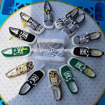 China WD6189 Anti-Smell Women Shoes Used Adult Casual Canvas Shoes Sneakers School Shoes Stocks for sale