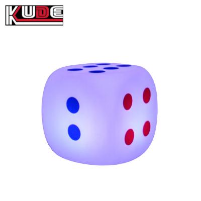 China Pe led ice cubes Hot sale LED light dice plastic stool with remote control for sale