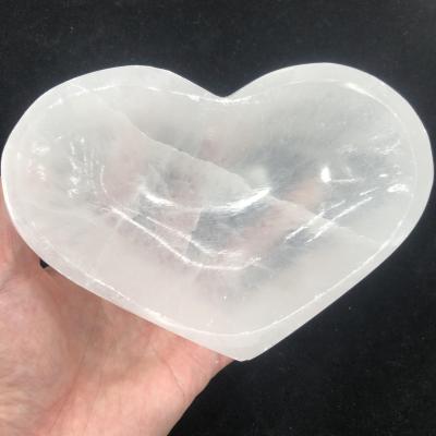 China China Wholesale Natural Crystal Selenite Heart Bowl Fengshui Healing Crafts Folk Stone For Reiki Decoration for sale