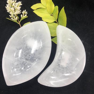 China China wholesale natural crystal selenite moon eye shaped bowl fengshui healing folk crafts stone for reiki decoration for sale