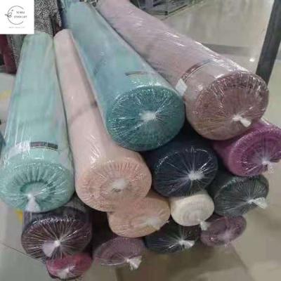 China Heat-Insulation 100 Polyester Warehouse Chiffon Pearl Plain Dyed In Stock Lot for sale