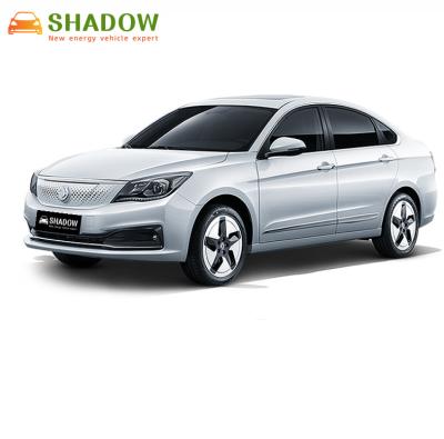 China Chinese popular Dongfeng leather electric car used new energy E70 5 seats left used electric passenger car steering wholesale for sale