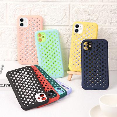 China 2021 New Design Anti-fall TPU With Cooling Holes For Iphone 12 Mobile Phone Case for sale