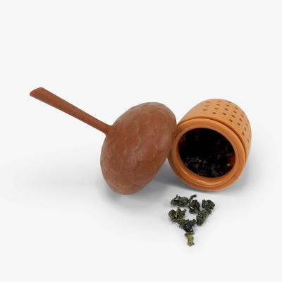 China Acorn Mini Strainer Silicone Drain New Style Viable Interesting Tea Strainer Pine Cone Maker Silicone Tea Maker for sale