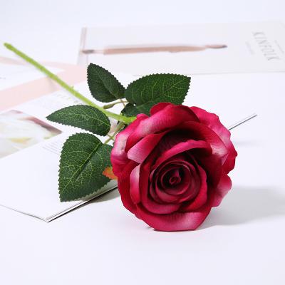 China High Quality Exquisite Silk Flowers Eco-Friendly Fabric Bridal Simulated Bouquets Wedding Artificial Silk Rose Head for sale