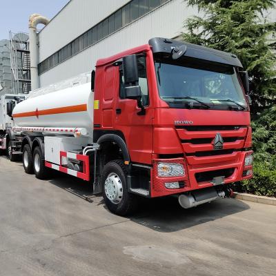 China Transport Oil Tanker Truck Sinotruk Howo 6 X 4 Fuel Tank Truck 15000L 20000L for sale