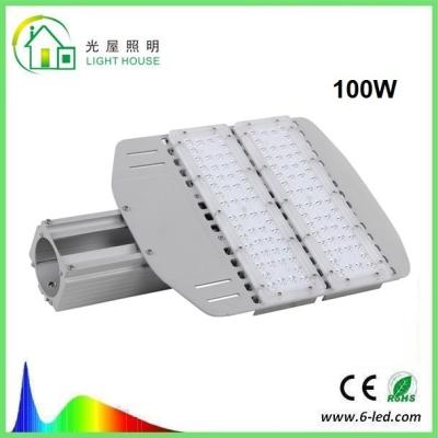 China Hohe angetriebene geführte Straßenlaternesolar 100Watt für Park, 90 der Lumen-IP67 leuchtend zu verkaufen