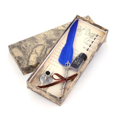 China Creative Vintage Pen Factory Fountain Pen Gift Set Wholesale Feather Fountain Pen Can Blue Ink Bottle for sale