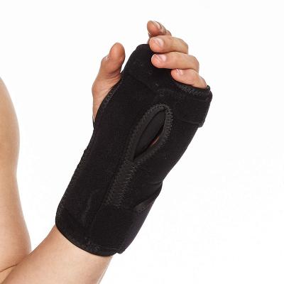 China Portable Hand Therapy Support Splint Day And Night Carpal Tunnel Unisex Wrist Brace for sale