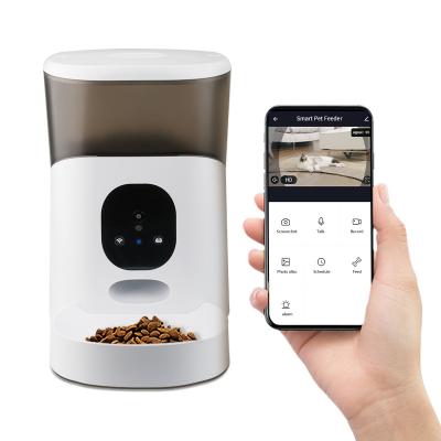 China Auto Smart Pets Video Pet Driver Camera Cat Food Dispenser With App Camera Control 5L Capacity Voice Recorder Wifi Auto Dog Feeder for sale