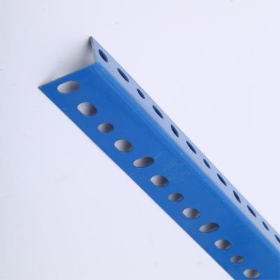 China 2020 Popular Corrosion Protection Perforated Holes Equal And Uneven Coated Perforated Iron Slotted Angle Steel Bars For Racking Shelf for sale