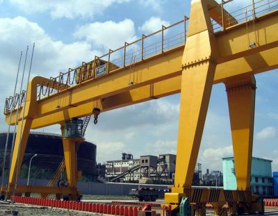 China Gantry Crane MG Type Car Lifting Gantry Crane With Hooks And Box Type 20/5t for sale