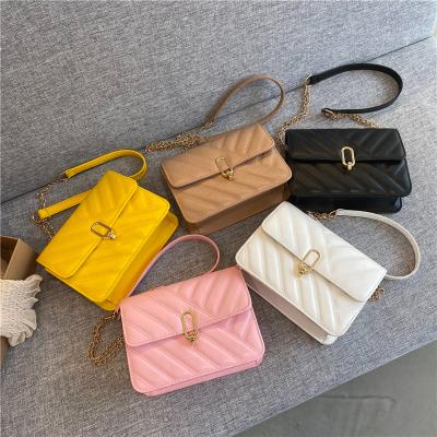 China 2021 Fashion Messenger Ladies Handbags Females Fashion Simple Handbags Lady Popular Stylish Purses for sale