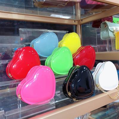 China 2021 Wholesale Fashion Factory Women Mini Purses Chain Jelly Handbags PVC Love Handbag For Ladies for sale