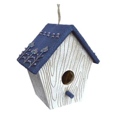 China Breathable Resin Shape Bird House Nest Garden Creative Bird Cage Outdoor Bird House for sale