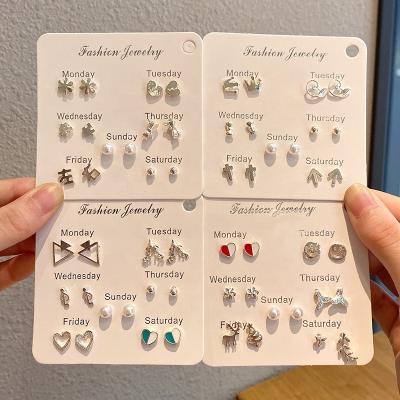 China New Arrival TRENDY 7 Week Costume Jewelry Pairs Set Moon Star Stud Earrings Bead Flower Stud Earrings Set For Cute Girls for sale