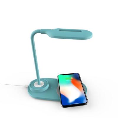 China New Style Modern Quality LED Desk Lamp With Radio Charging 3 Different Mode Protect Eyes Table Lamp For Kids Portable Led Table Lamp for sale