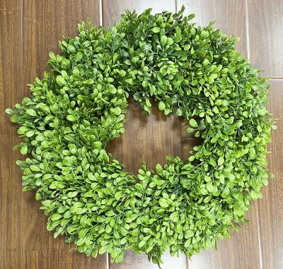 China Events Decoration Spring Green Artificial Boxwood Wreath Fake Wall Boxwood Wreath Decorative Greenery Leaves Boxwood Wreath For Door for sale