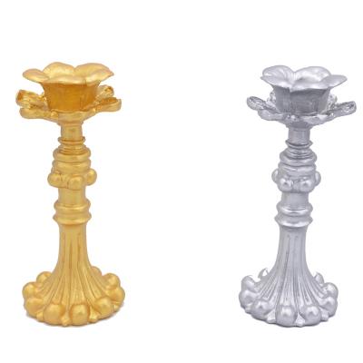 China Arab Candlestick 2023 New Desktop Decoration Middle East Candlestick High end Elegant Arab Gold and Silver Candlestick for sale