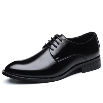 China Large Size Classic Mens Massage Shoes Black Patent Leather Stylish Wedding Shoes Lace Up Oxford Shoes Man Pointed Toe Formal Shoes for sale