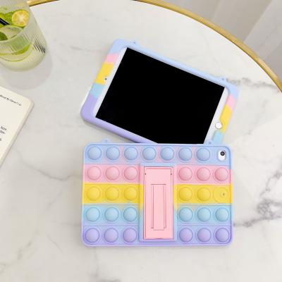 China Anti-fall For Ipad Case Love Rainbow For Ipad Pro 12.9 2021 Tablet Holder Case For Samsung Tablet Case for sale