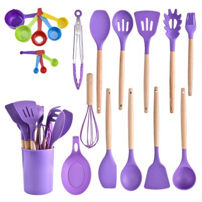 China Sustainable Multi Color Wooden Handle Silicone Utensil Set With Seamless Block Food Grade Kitchen Instrument Tools Utensil Set for sale