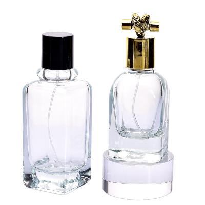 China Filling of perfume New transparent 50ML perfume spray glass portable empty bottle cosmetic press type perfume dispenser for sale