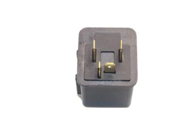 China 700P 4HK1 4P Isuzu piezas eléctricas ISUZU Relay de arranque 8972649471 en venta