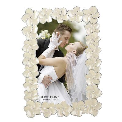 China Morden Flower Picture Frame Metal Zinc Alloy Photo Frames for sale