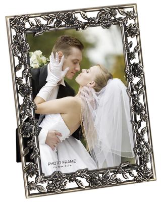 China Home decoration .office hollow out 8x10 photo frame metal picture frame frames photo for sale