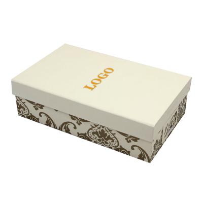 China Recyclable Premium Gold Foil Cardboard Gift Shoe Apparel Hard Paper Boxes Packaging With Lid for sale